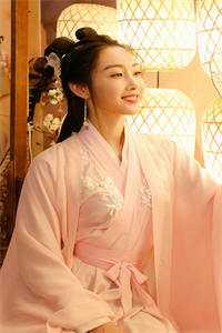 帝女会玩,貌美男宠数不清