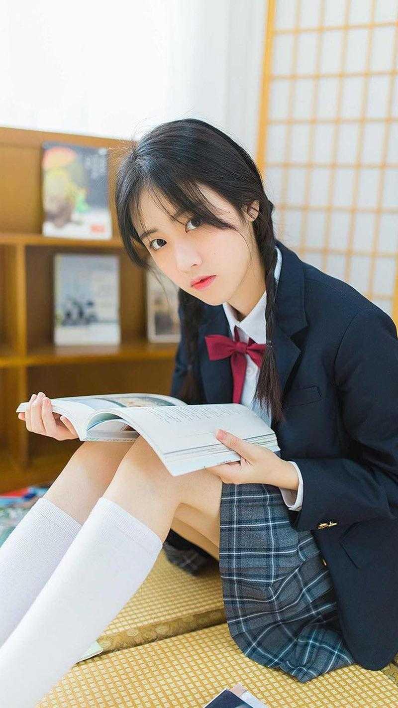你有你的男闺蜜,我有我青梅竹马