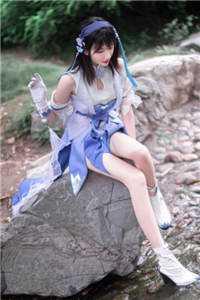 穿书后，炮灰女配拿了甜宠文剧本